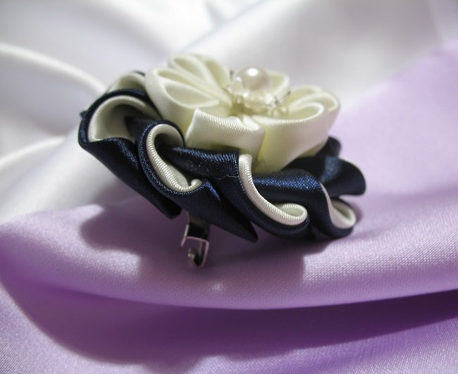 4 Spille Grandi A Fiore Di Camelia In Raso Di Seta Blu - Accessori Moda Donna Per Vestiti E Cappelli
