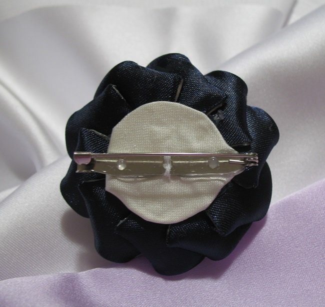 Spilla Grande In Raso Con Fiore Di Rosa, 120 Mm, Grande