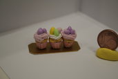 Vassoio con miniature di CUPCAKES per doll house a tema pasquale