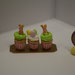 Vassoio con miniature di CUPCAKES per doll house a tema pasquale
