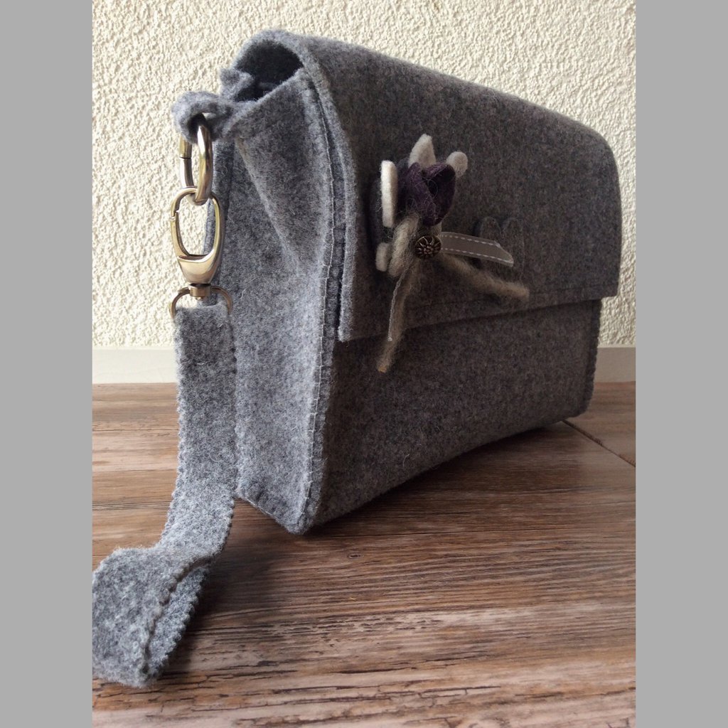 BOFUNX Borsa A Tracolla A Forma Di Cuore In PU Nero – Pochette Clutch Con Catena Per Donna