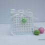 Bomboniera sacchettino portaconfetti quadrato con bottoncino - bocciolo di rosa | per matrimonio, nascita, battesimo e comunione