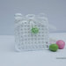Bomboniera sacchettino portaconfetti quadrato con bottoncino - bocciolo di rosa | per matrimonio, nascita, battesimo e comunione