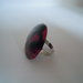 Anello bottone smalto magenta/nero