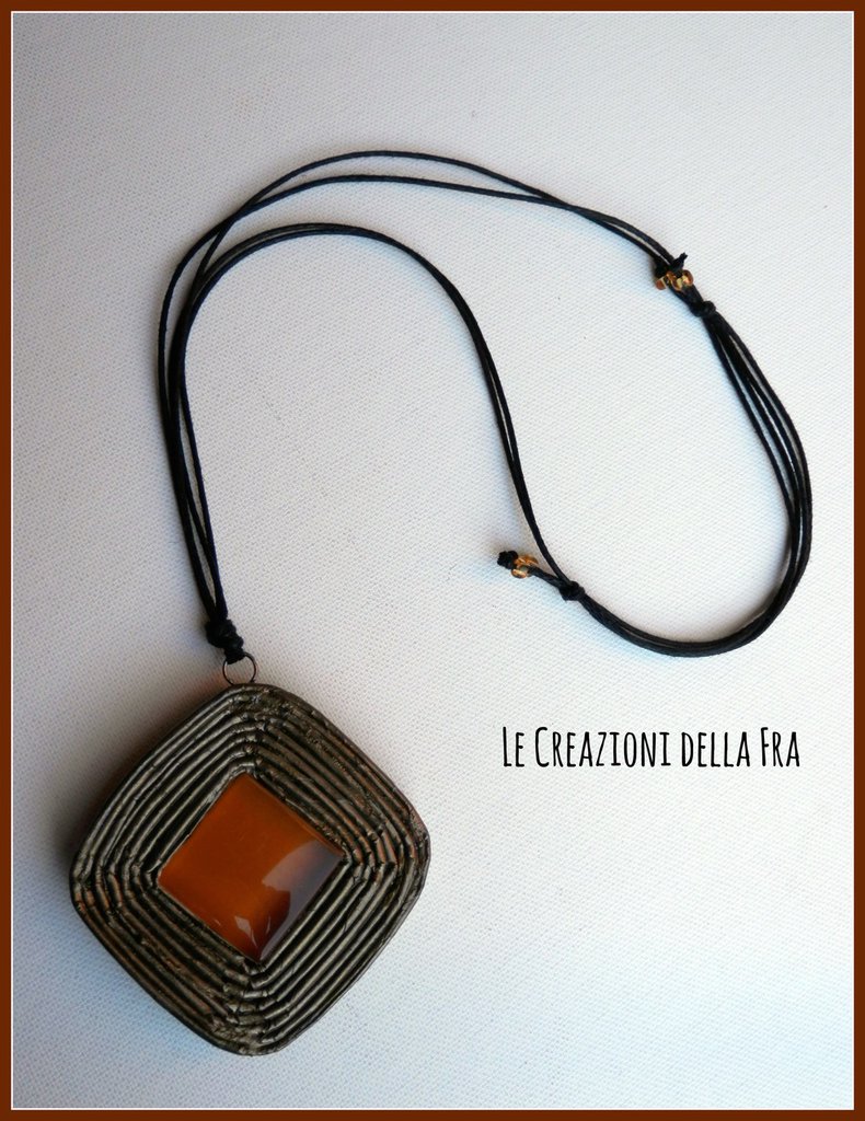 Collana Con Ciondolo A Forma Di Mappa Africana - In Acciaio Inox 316l Motivo Tribale Ipoallergenica Regalo Per 1140004