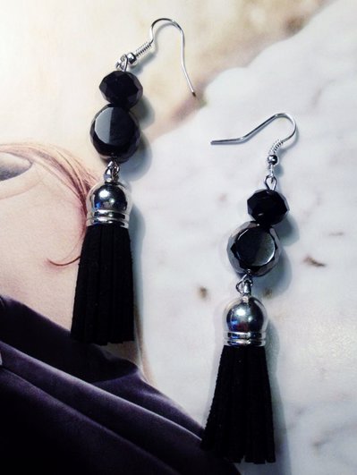 Orecchini A Clip Argento Placcato Con Pietra Nera E Cristalli Trasparenti | Modello Wendy Di Bello London | Gioiello Per Orecchie Non Forate