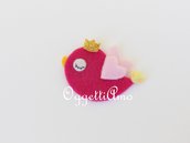 Uccellino rosa in feltro con graziosa corona: una calamita per festeggiare la principessa di casa!
