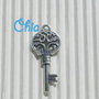 10 charms chiave lavorata 27x11mm