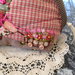 trousse -borsellino bambolina Sue con carrettino fiori