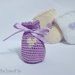 Bomboniera portaconfetti sacchettino con cuore in stile shabby ad uncinetto - lilla, crema, bianco | matrimonio, nascita, battesimo, comunione