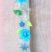 Striscia decorativa da parete con fiori e foglie in plastica pet trasparente celeste blu