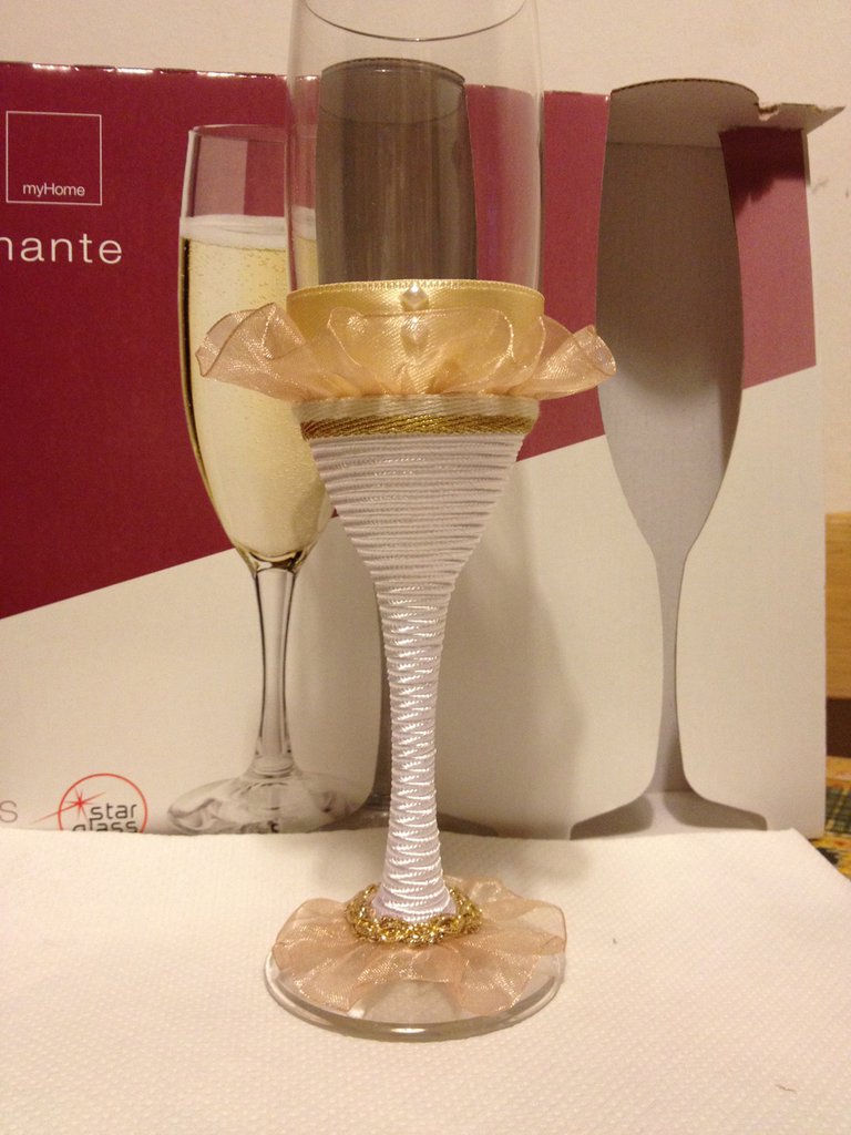 DIAMANTE Vaso Butterfly - Vaso a botte con motivo floreale con fiori selvatici e farfalle