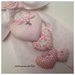 Fiocco nascita in piquet di cotone bianco a fiocchi rosa con cuori imbottiti