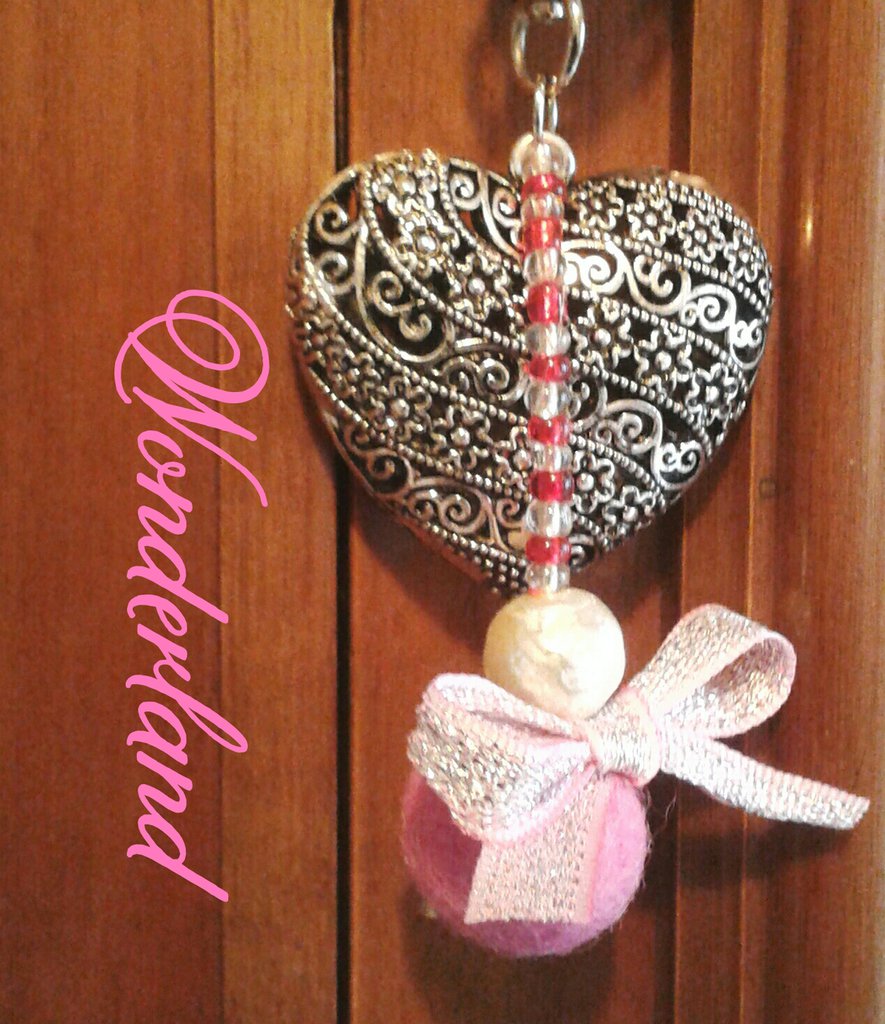 Cuore Piccolo Portachiavi 3D ,Morbido Ciondolo Borsa Zaino da Donna Beige