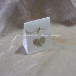 scatolina portaconfetti cuore trasparente