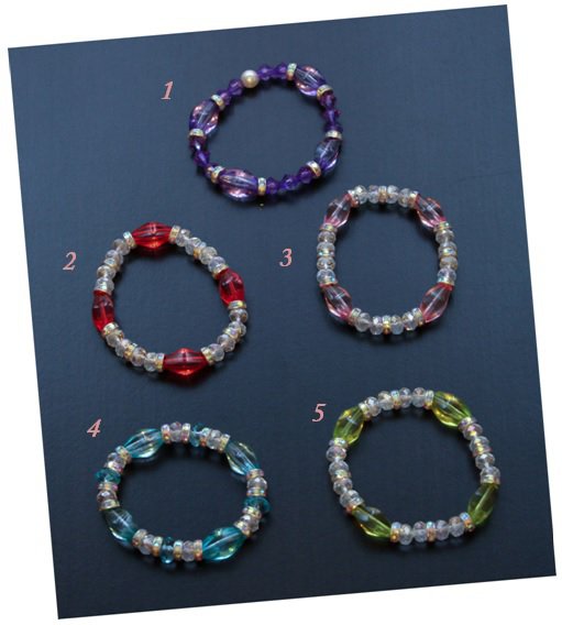 Set di braccialetti elastici per donna con perline di pietra mista
