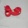 Scarpette bimbi realizzate ad uncinetto in cotone 100% rosse 