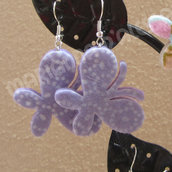 Orecchini in feltro decorato Punteggiato serie "Farfalla" colore lilla