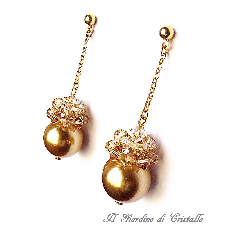 Orecchini Pendenti Lunghi 40 Mm Con Perle Fucsia E Cristalli, Placcati Rodio, Vetro E Diamante, Eleganti