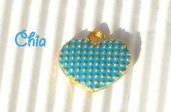 5 charms cuore smaltato azzurro 13x11mm