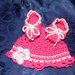 SCARPETTE + cappellino bimba realizzati ad uncinetto in cotone 100 % fuxia e rosa