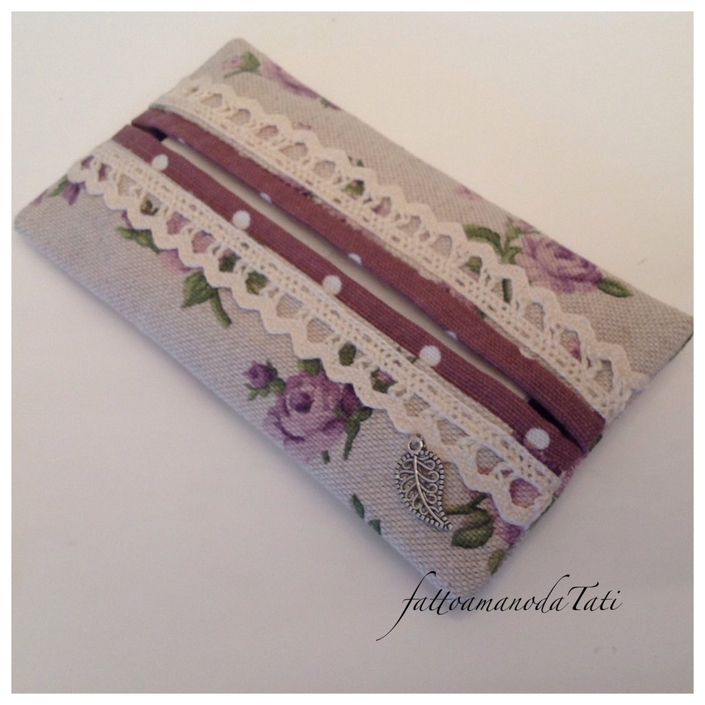 12 Fazzoletti Da Donna In Puro Cotone Con Ricami Floreali Vintage – Perfetti Per Bomboniere Matrimonio E Battesimo, Confezione Colori Misti