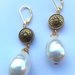Orecchini "Antique pearls" con perle barocche e elemento dorato