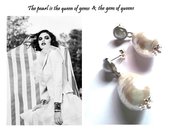 Orecchini "Double pearls" con perle barocche bianche