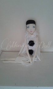 Pierrot bambola di stoffa