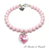 Bracciale con perle pastello e cuore di cristallo Swarovski rosa fatto a mano – Primula
