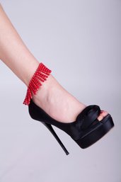 Cavigliera in corallo rosso a frange fatto a mano - Anklet red coral fringed handmade.