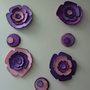 creative set per realizzare la collana fiorita nei toni del viola e rosa