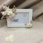 Cornice portafoto bianco con fiori