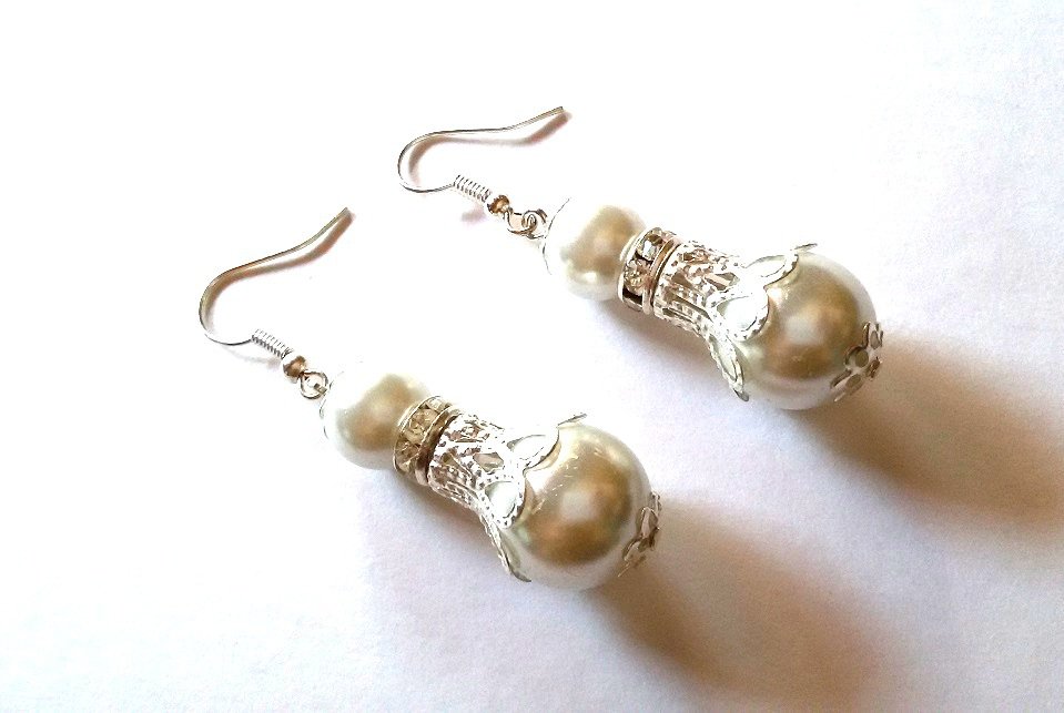 Orecchini A Bottoncino In Argento Sterling Con Perle 4mm – Classici Ed Eleganti