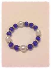 Bracciale elastico con Perle Blu e Bianche