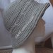 Cappello donna cotone grigio perla lavorato all'uncinetto