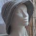 Cappello donna cotone grigio perla lavorato all'uncinetto