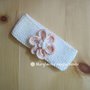 Fascetta capelli per bambina in puro cotone bianco con fiore rosa pesca