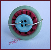 BUTTONS RING candy 1