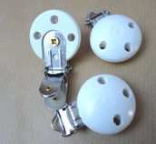 Clip porta CIUCCIO neonati baby legno color bianco con 3 fori 