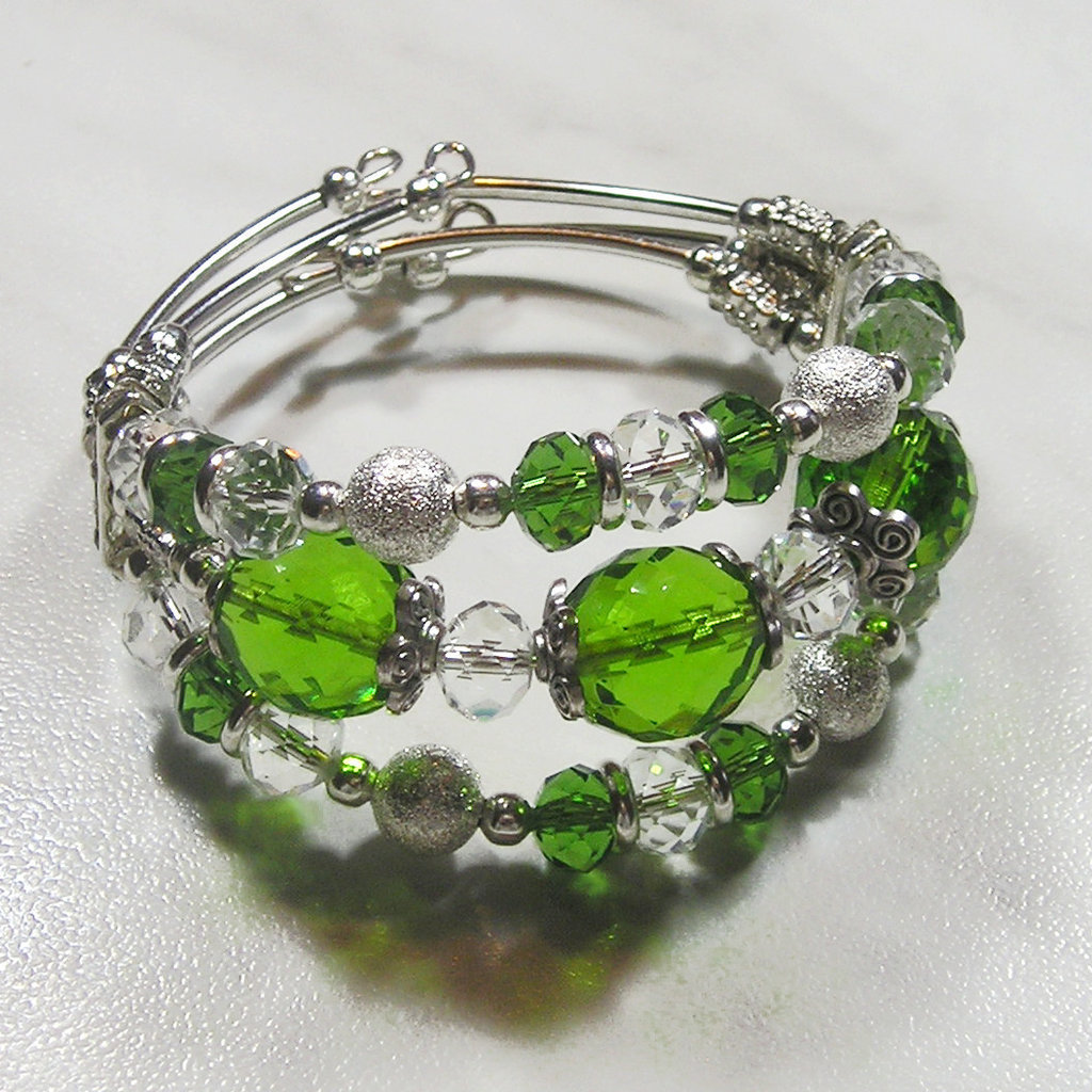 COOLSTEELANDBEYOND Bracciale Intrecciato In Pelle E Lega, Foglia E Piuma, Regolabile Uomo E Donna, 17-25 Cm