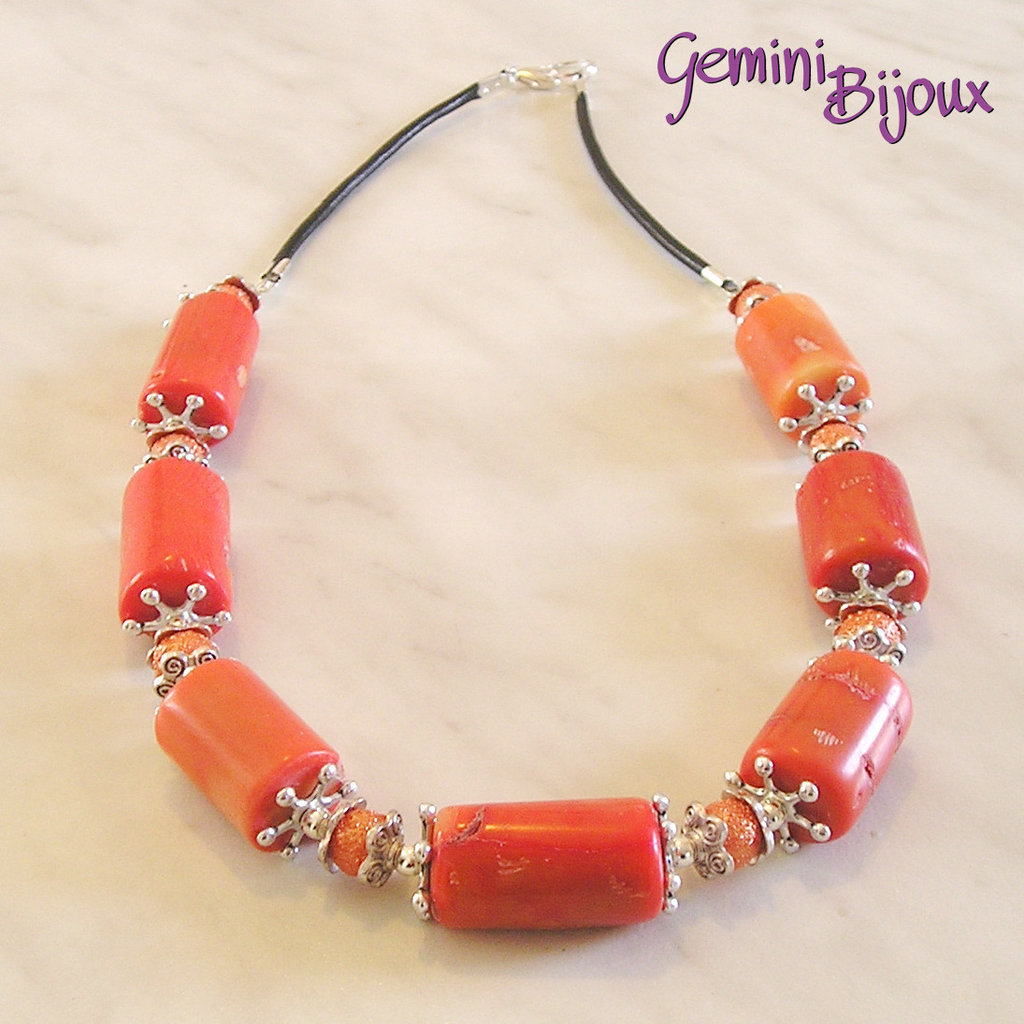 Collana di perline di corallo arancione fatte a mano da 5 mm, collana di perline di corallo con perle barocche naturali, collana minimalista, regali, collane per lei - NL2383 - Italia