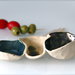 Antipastiera/Salsiera Trio, modellata a mano in ceramica