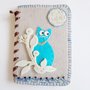 quaderno notes in feltro con gatto turchese e perline