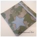 Sacchetto asilo in cotone camouflage verde con stella azzurra e busta coordinata