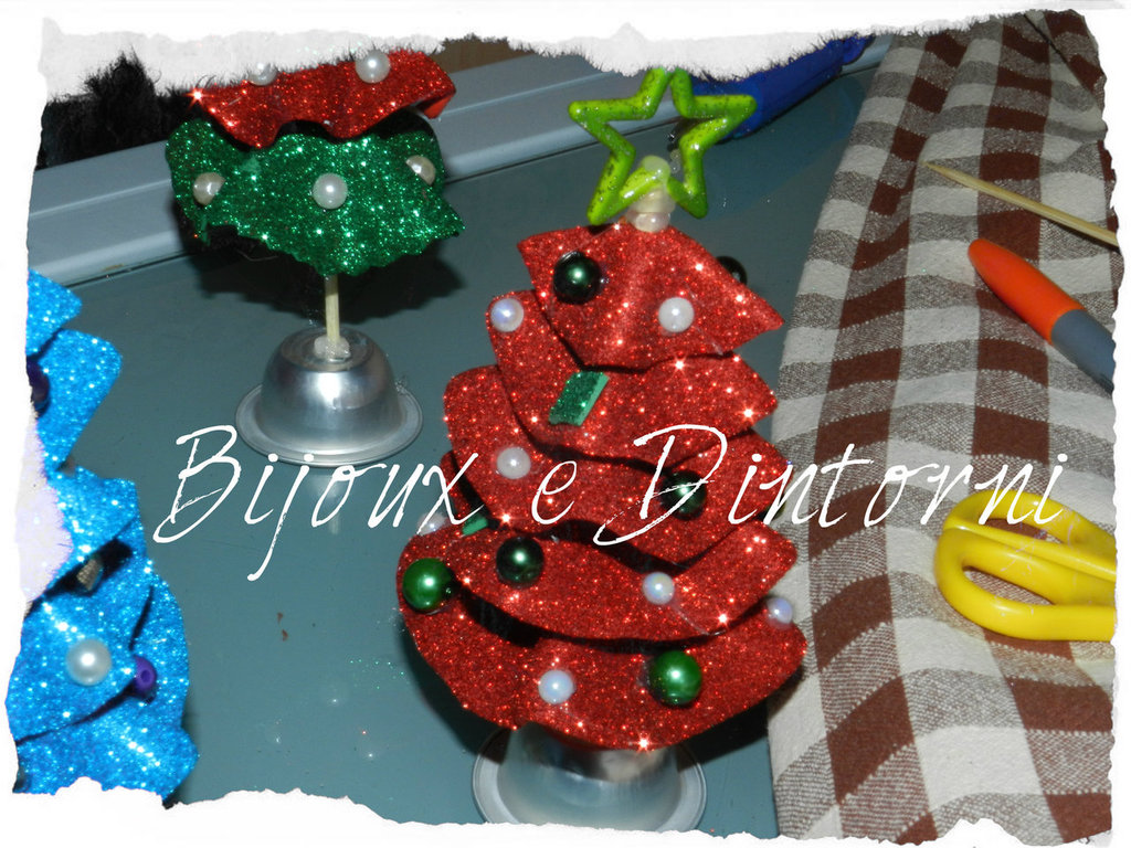 Alberelli di Natale - Feste - Natale - di Bijoux e Dintorni | su MissHobby