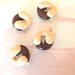 UN CIONDOLO CHARMS FIMO - merendina snack biscotto ABBRACCI - kawaii per orecchini braccialetti portachiavi collane