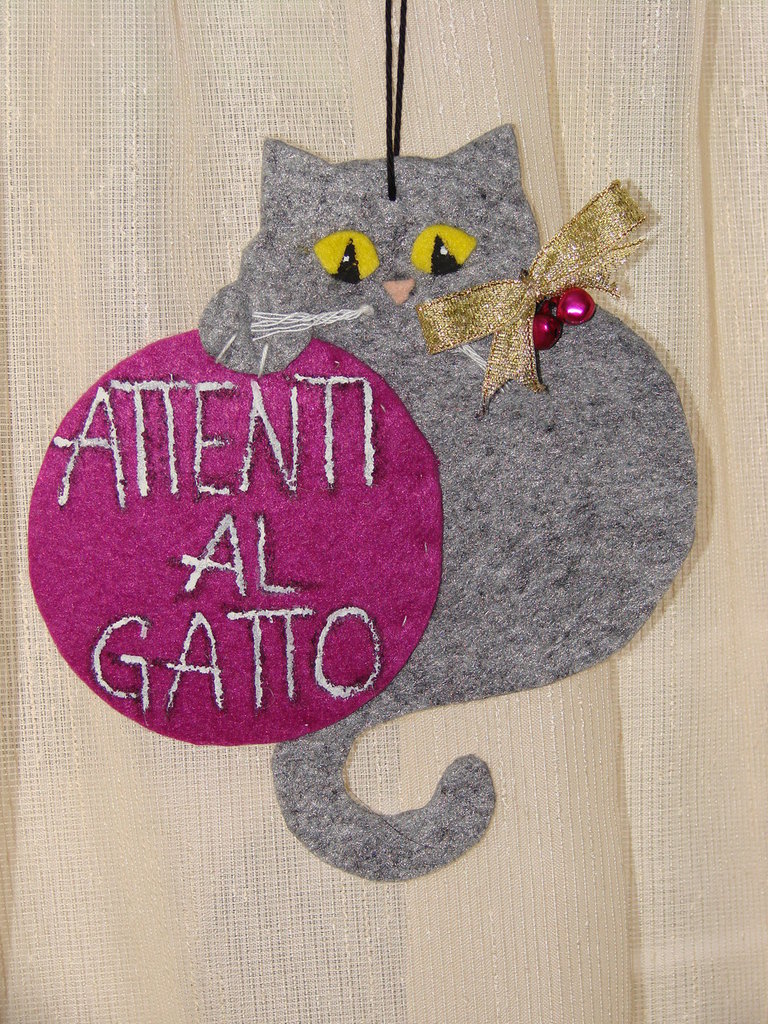 Cartello ATTENTI AI GATTI Per Cancello O Giardino: Targa Laminata 30x21,5 Cm, Resistente A Pioggia E Sole, Stampa Fotografica Ad Alta Definizione
