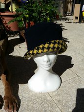 cappello vintage  in tessuto