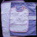 Set asilo 4 pezzi da ricamare tovaglietta bavaglino asciugamani sacca lilla